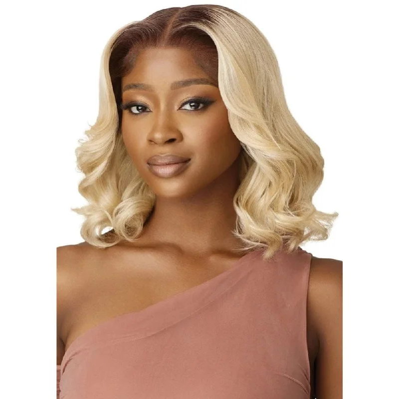 Colored wig with a red - orange hue for a warm and energetic lookOutre Perfect Hairline 13x4 Lace Frontal Wig - Alora