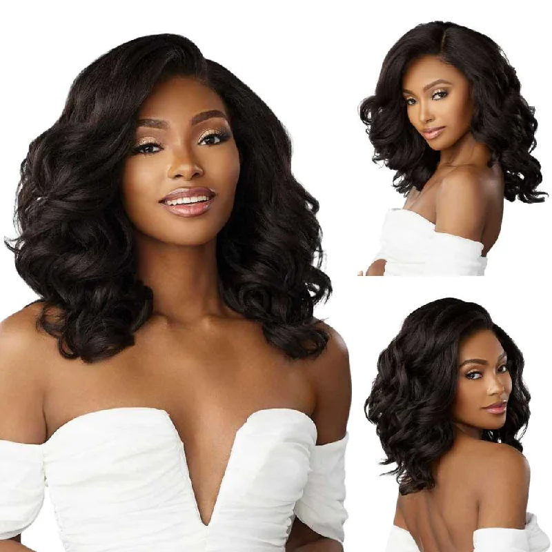 Colored wig with a side - part for a more flattering appearanceSensationnel Glueless Bare Luxe Lace Wig - 13x6 Unit 12