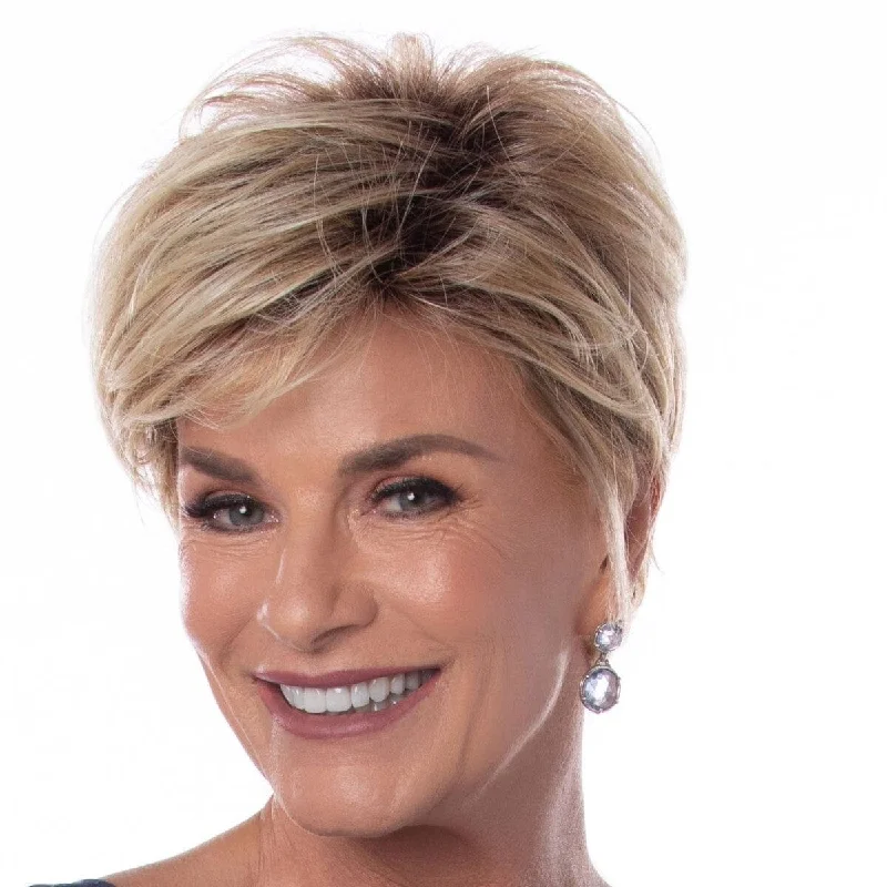 Short - bob wig for a super - sleek and minimalist styleJazzy Large Cap Heat Friendly Wig by Toni Brattin