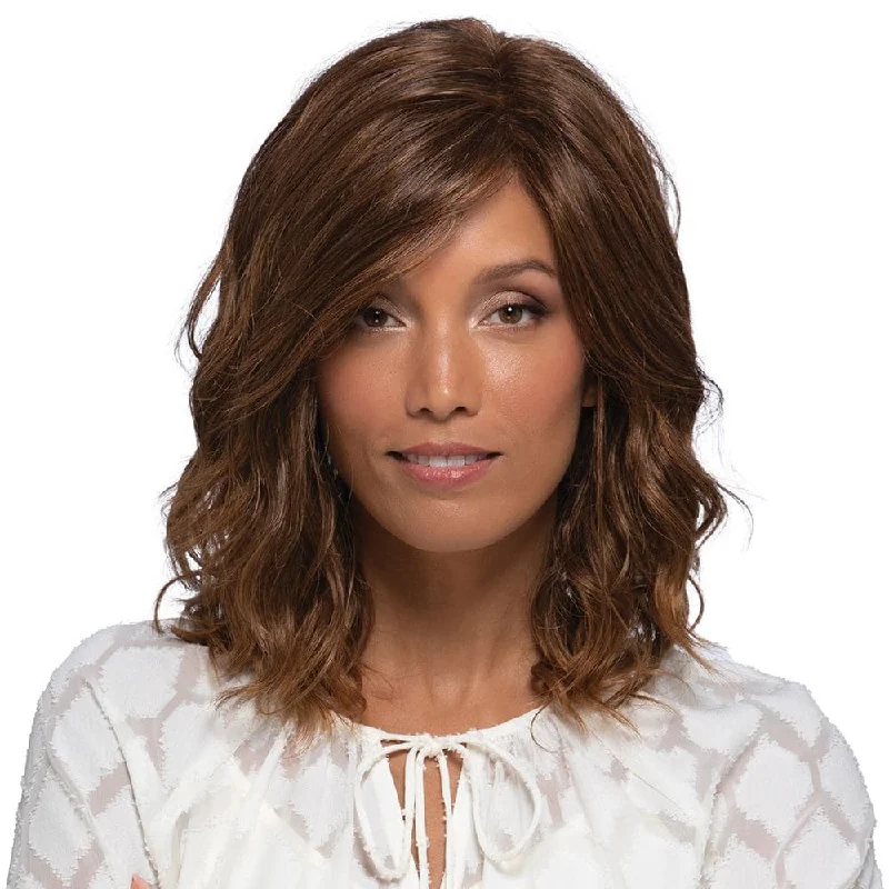 Lace wig in a chocolate - brown color for a rich and warm appearancePETITE BERLIN WIG