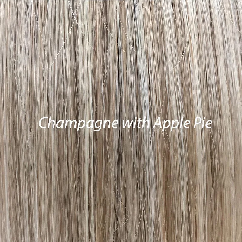 Champagne with Apple Pie