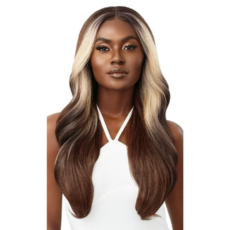 Lace wig with a wavy texture for a beachy lookOutre HD Transparent Lace Front Wig - Sephina