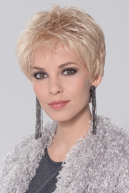 Lace wig with a platinum - blonde color for a bold and trendy lookSale - Ellen Wille Wigs - Coco - Color: Chocolate Mix