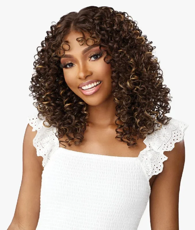 Lace wig with a middle - part for a classic and elegant styleSensationnel Dashly Lace Front Wig-Unit45