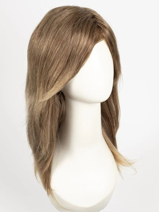 SUNLIT-SAND | A blend of Medium Brown, Light Brown Honey Blonde with Honey Blonde Tips