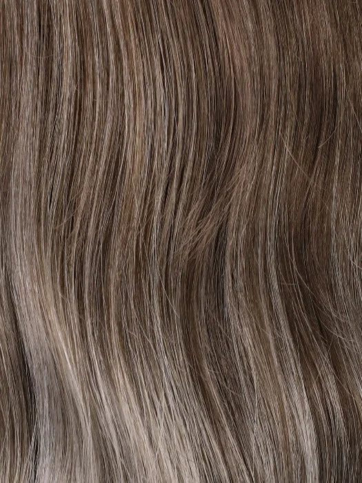 SOLSTICE S18-60|102RO | Cool, dark roots gradually lighten to a chic shock of platinum blonde in this on-trend colour that shines like summer’s longest days