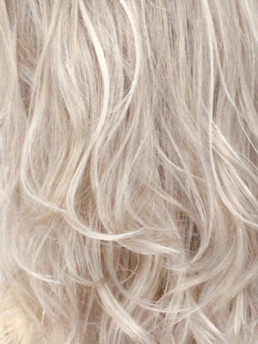 SUNLIT-BLONDE | Soft Blend of Sandy Blonde, Lightest Blonde and Iced Blonde with a Light Golden Brown Root